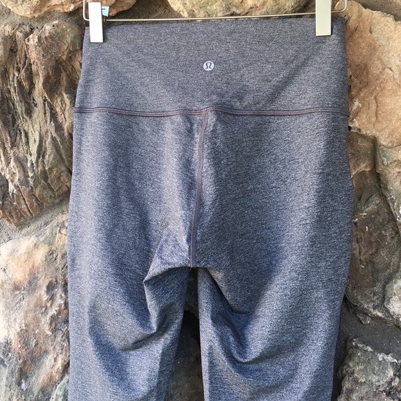 Lululemon Wunder Under HR tight *SE tech size 8 - Picture 8 of 11